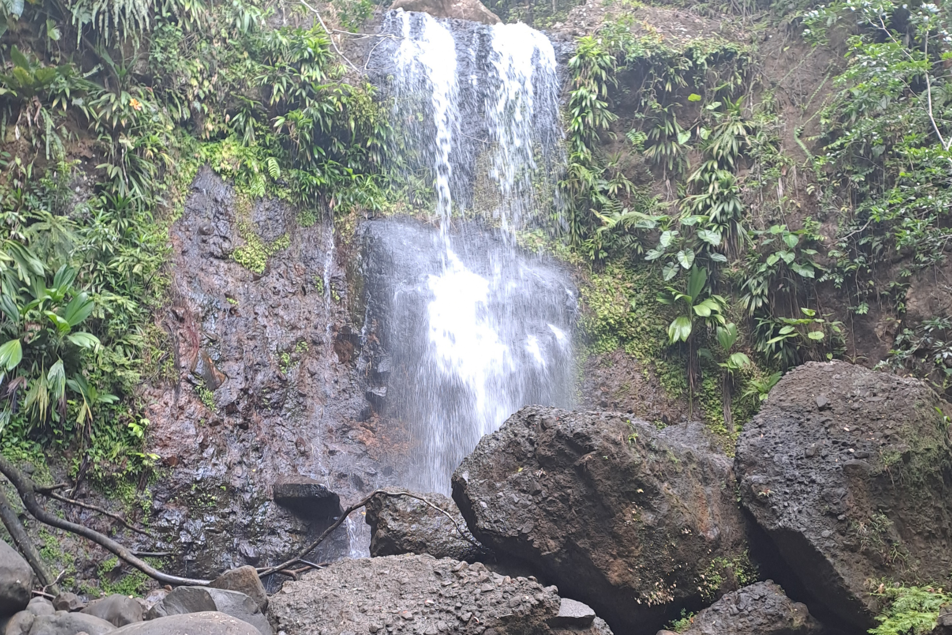 cascade en guadeloupe